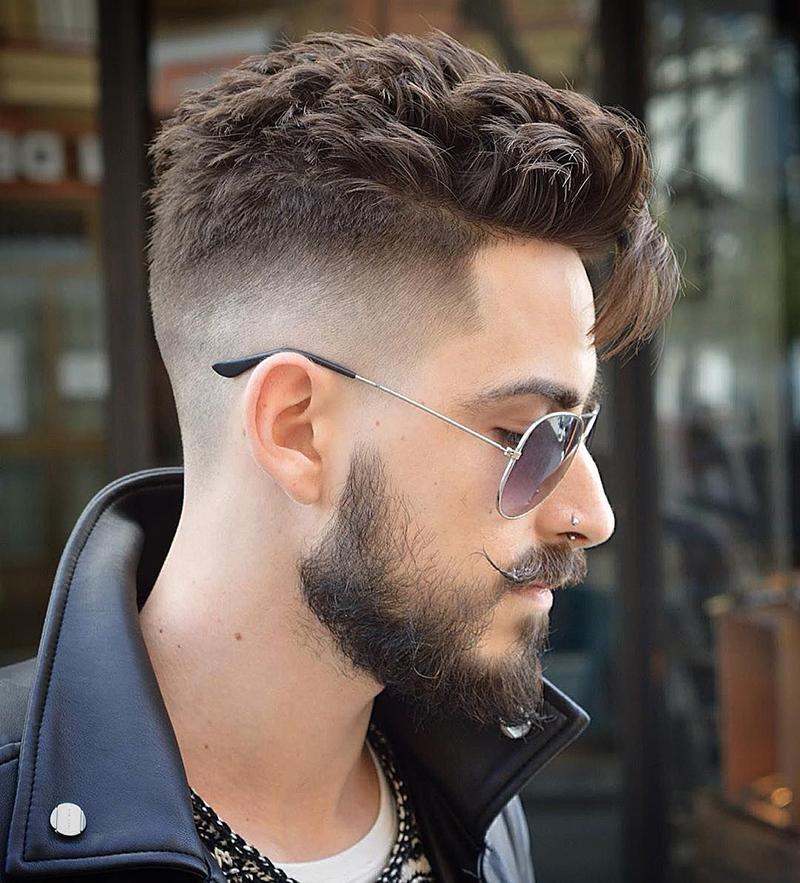 Uốn tóc nam ngắn đẹp Curly Fade Undercut