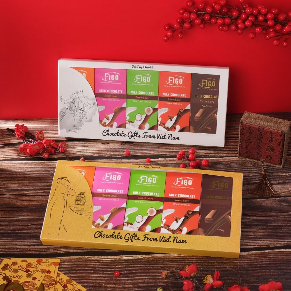 NÊN TẶNG SOCOLA HAY HOA HỒNG CHO NGƯỜI YÊU VÀO DỊP ĐẶC BIỆT?